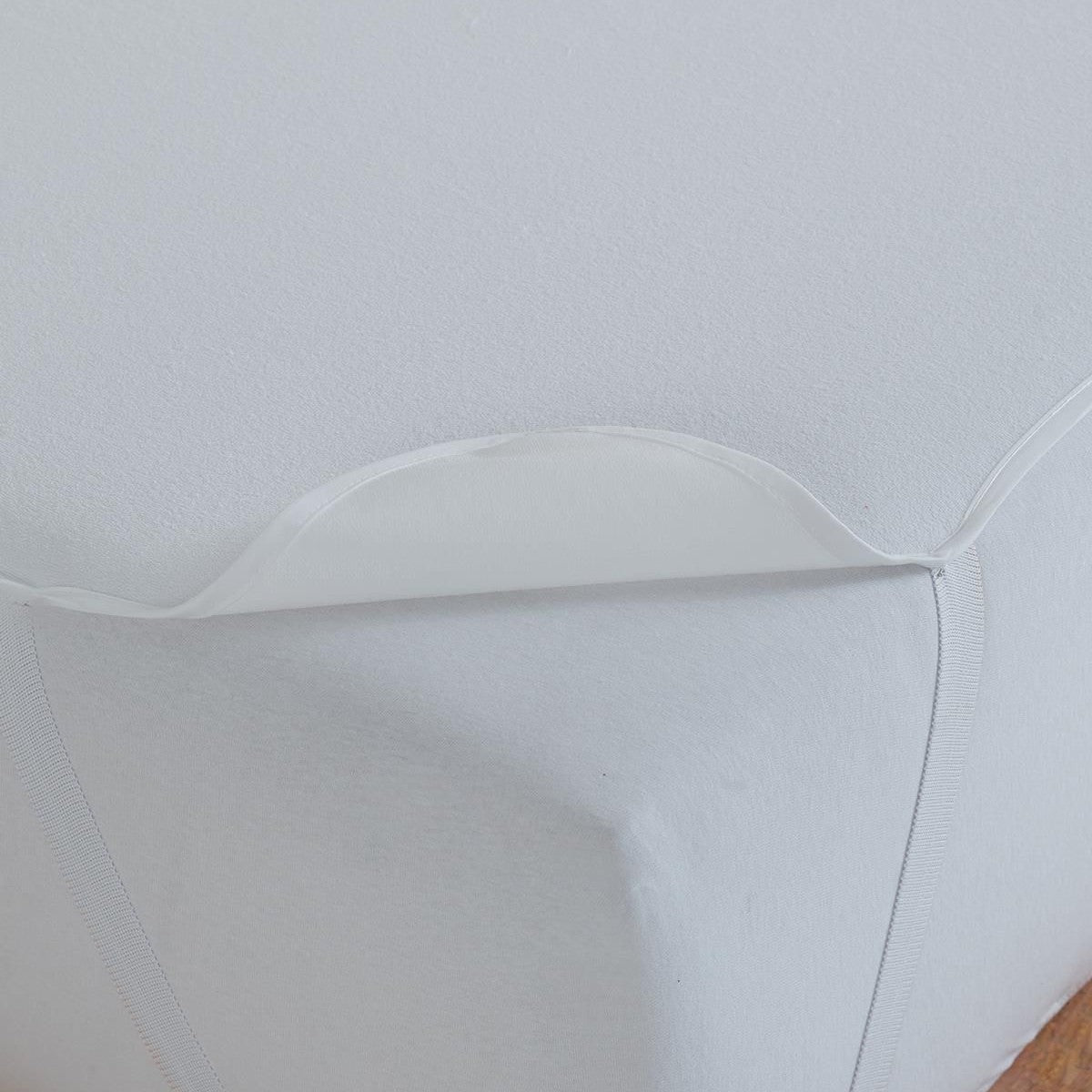 Battal Boy 180x200cm Yatak Koruyucu Sıvı Geçirmez Alez