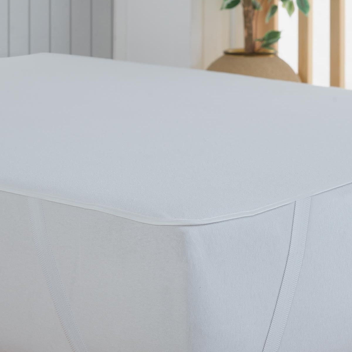 Battal Boy 180x200cm Yatak Koruyucu Sıvı Geçirmez Alez