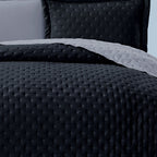 Kapitoneli Çift Kişilik ve Çift Taraflı Yatak Örtüsü – 240x260 cm Siyah